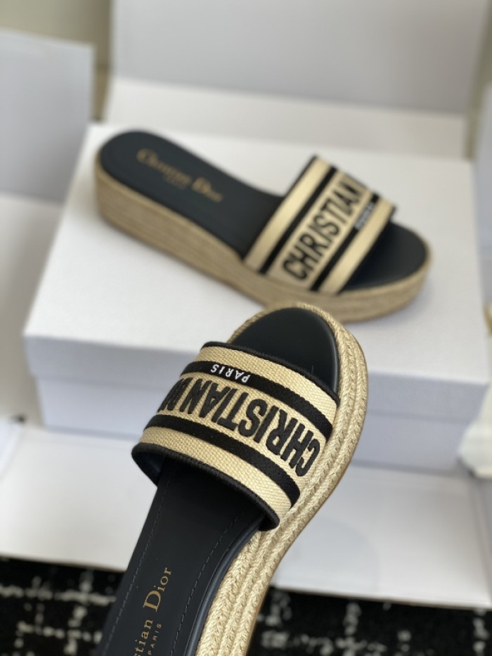 DR SUMMER SLIPPERS DRSW-37