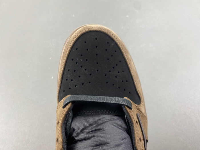 Travis Scott x Air Jordan 1 Low OG DM7866-00111