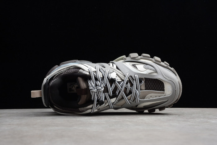 (led) bl tess s. gomma trek light low sneakers grey white h903p0422