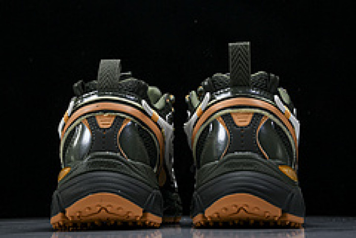 of be right back sneakers ob1