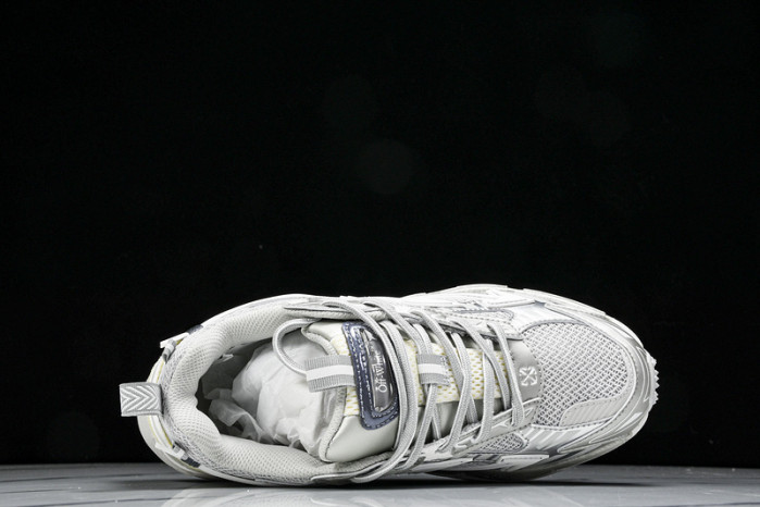 of be right back sneakers ob4