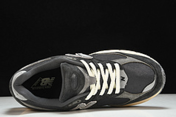 new balance 2002r black dark grey m2002rho