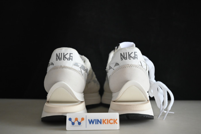 sacai x nk woven“white” dr5209-100